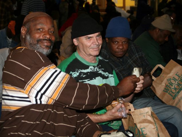 Holiday_Street_Meals_2007_DistA_061w.jpg